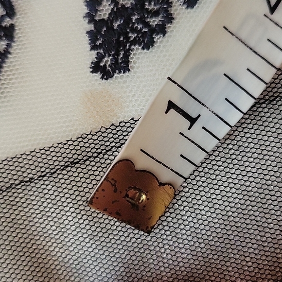 Ann Taylor Loft embroidered Cocktail Dress size 6 Ivory and Black - Picture 6 of 11